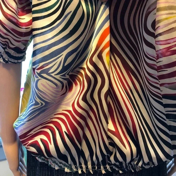 Violet & Clair Colorful Summer Blouse Women Size S - Picture 6 of 8